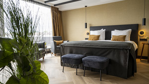 van der valk suite